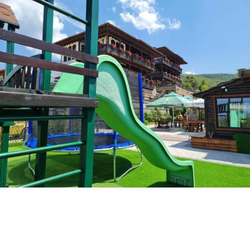 Leshtenski Rai Guest House