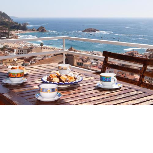 Lets Holidays Apartment Costa Brava