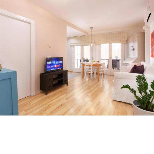 LETS HOLIDAYS Attractive apartment in costa brava