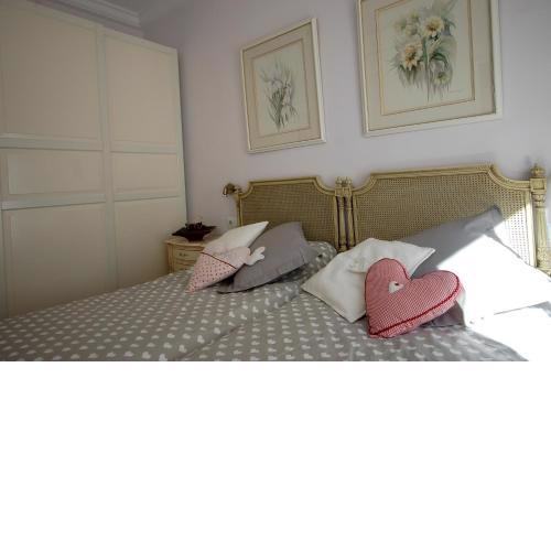 Lets Holidays Centric Apartment in Barcelona