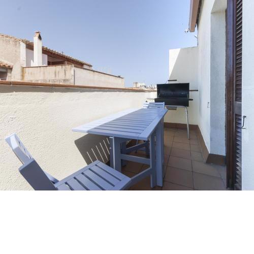 Lets Holidays Centric apartment with parking