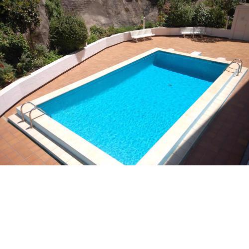 Lets Holidays Community Pool apartment Tossa