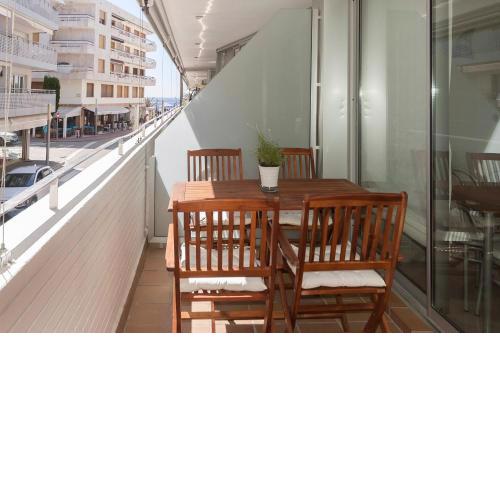 Lets Holidays EXCELLENT APARTMENT NEXT BEACH 7