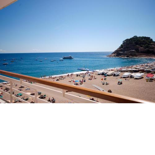 Lets Holidays Tossa de Mar Beach Apartment