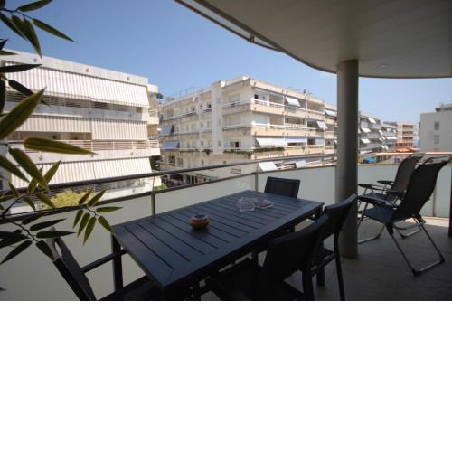 Lets Holidays Voramar Apartment