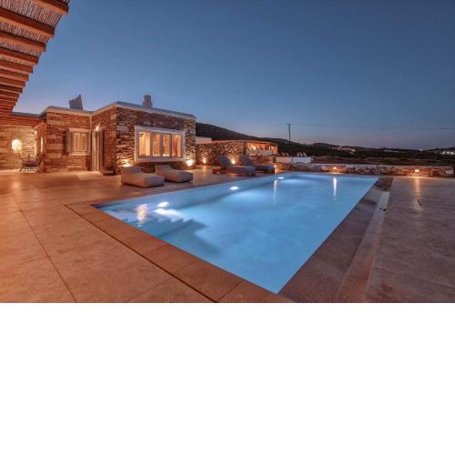 Levantes Villa Panagia beach