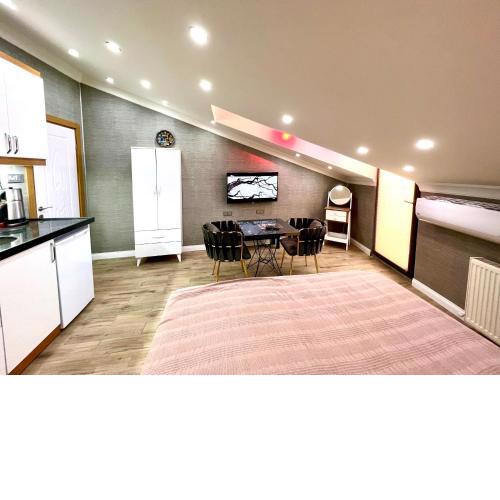 Levent Palace Otel stdyo