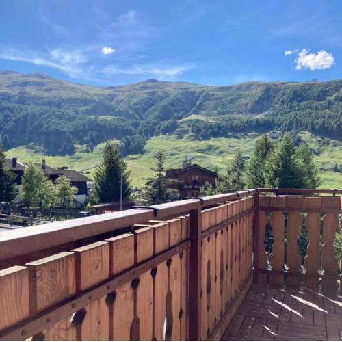 LG Apartment Livigno - 5 guests - Moderno comfort alpino