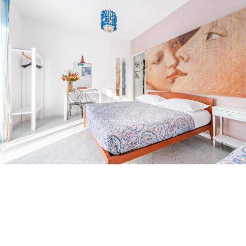 Lia Rooms 2