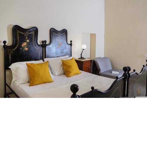 Liberty apartment in Palazzo Diaz by Wonderful Italy