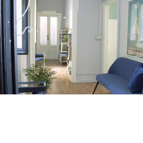 Liberty Two-Room Apartment in Porta Venezia
