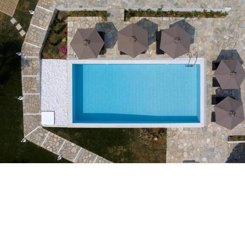Lichnos Luxury Suites