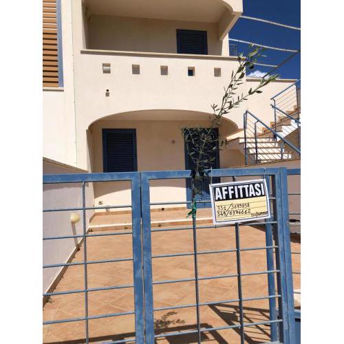 Lido Marini appartamento fronte mare