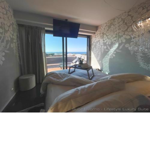 Lifestyle Luxury Suite - Your Frame Over the Sea - Suite Livorno Holiday Home