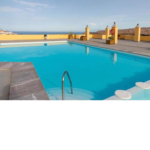 Lightbooking Amadores Beach La Concha