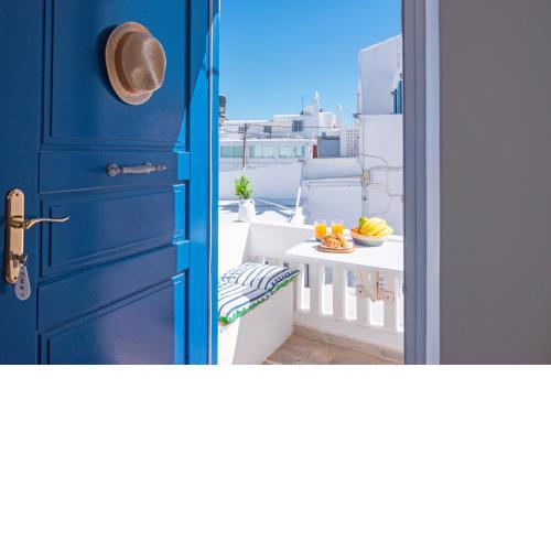 Like a white seagull in Mykonos!