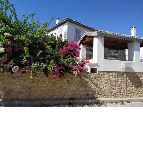 Liknon Guesthouse Villa