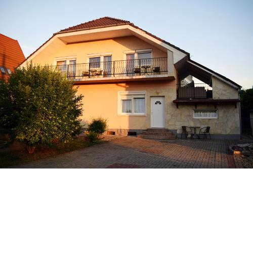 Lilian apartmanház