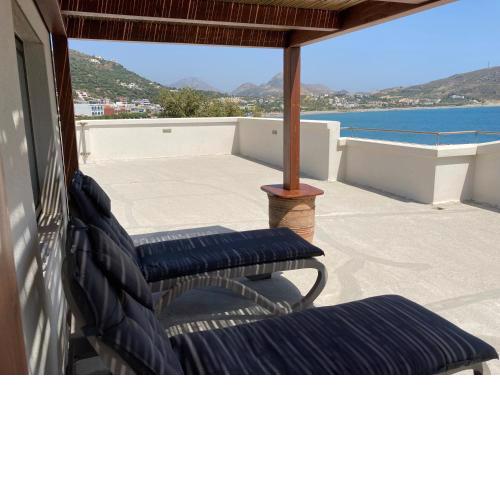 Lilian Loft Sea View - Adults Only