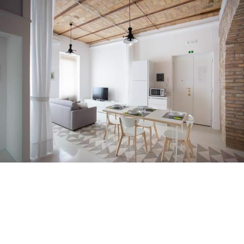 Lilli Vatican White Domus