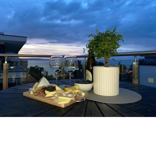 Limerence Apartments