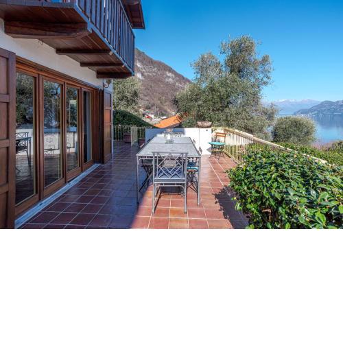 Limonta Lake View Villa with Terrace
