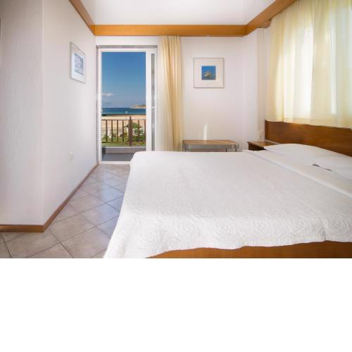 Linaraki Studios & Apartments
