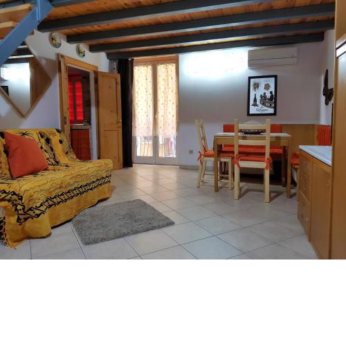 Lina's 1st Floor
