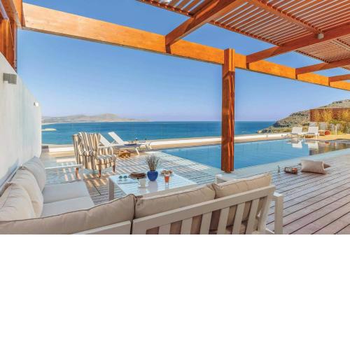 Lindia Athena Villas