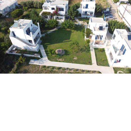 Liostasi Houses