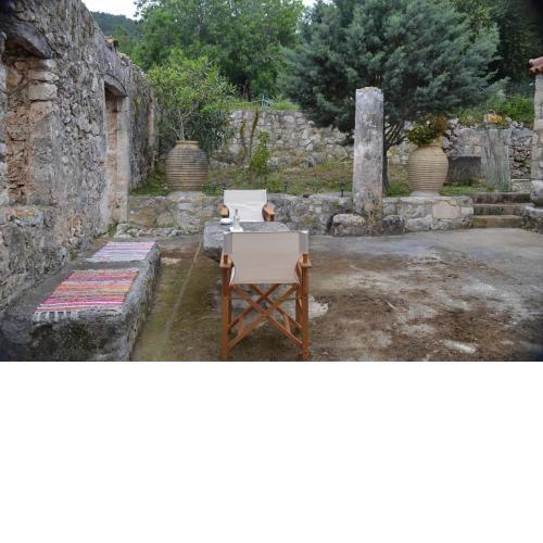 LIOTRIVI Olive Press