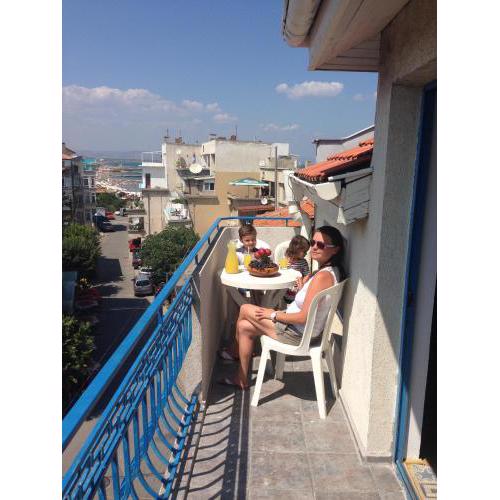 Lira Sto Apartments