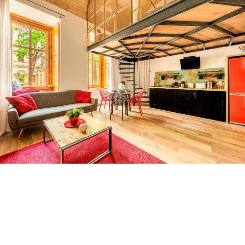 Liszt Designer 2Bedroom Center Apartment