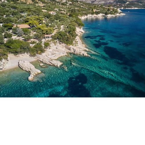 Lithalona Villas & Houses