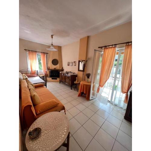 Lithino Apartments · 5min From the Beach