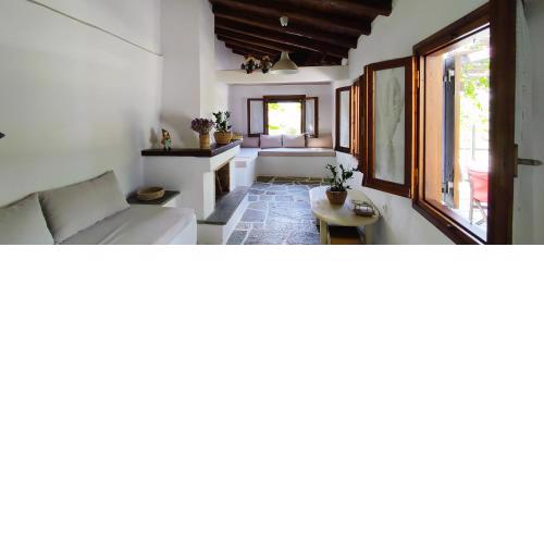 Lithos Residence