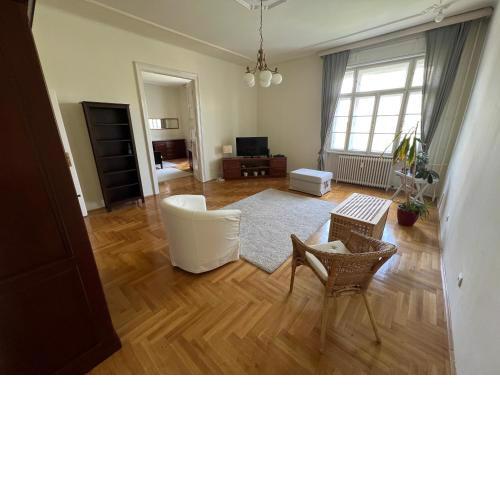Little Americas Danube Apartments