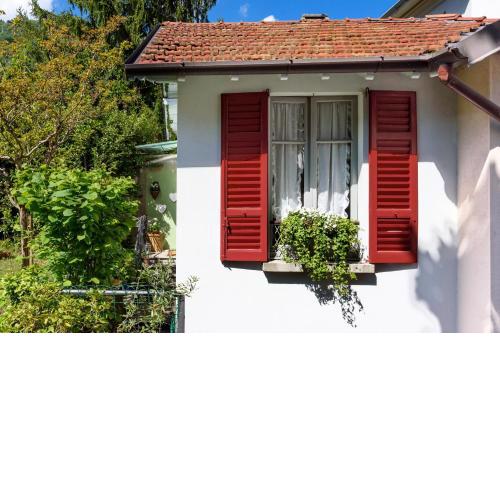Little Garden House