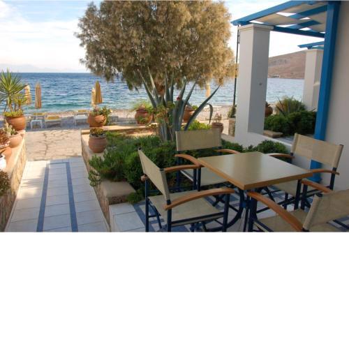 Livadia Beach Suite