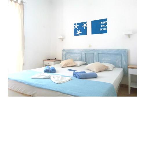 Livadia Seaside Studios 10