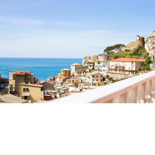 Live in The Heart of 5 Terre