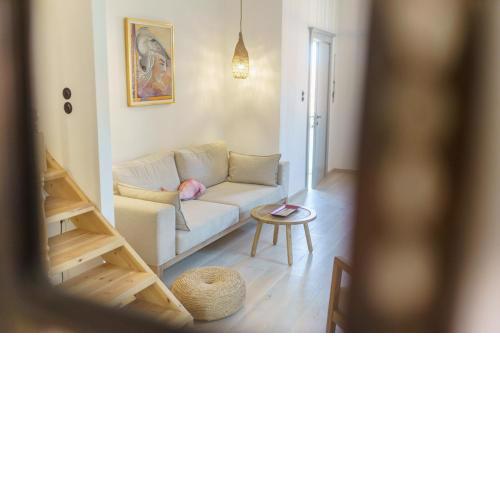 LIVIN HYDRA 2 -Luxury Apartments