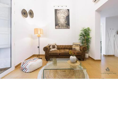 Living4Malaga Relax Inn