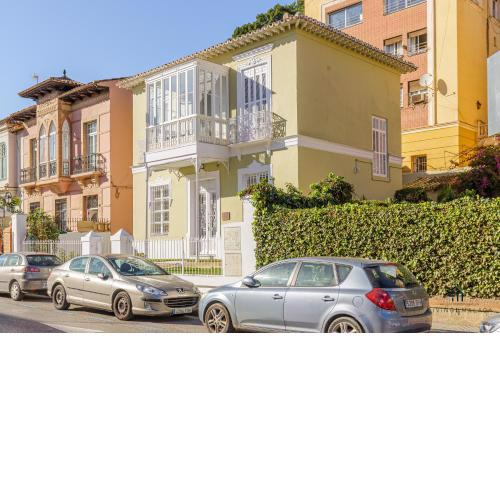 Living4Malaga Sea at the City Villa