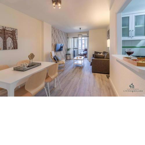 Living4Malaga Suite Capuchinos Apartment
