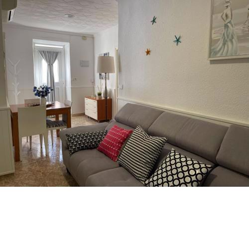 Lleida 25, casa de poble a planta baixa amb àmplia terrassa equipada