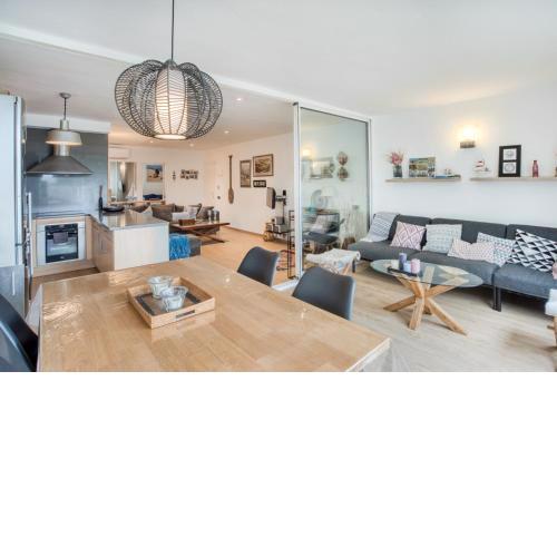 Lliris Apartament amb encant per 4 persones a 10 minuts de la platja i del centre de Platja d'Aro
