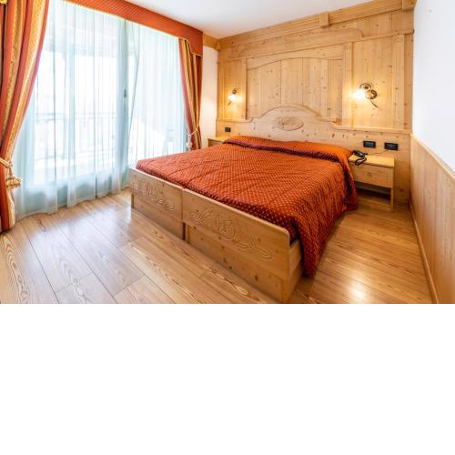 LM Rooms