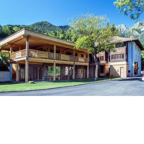 LMC Guesthouse