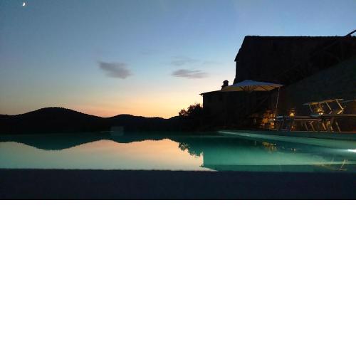 Locanda del Viandante - Valle Apartments & Pool